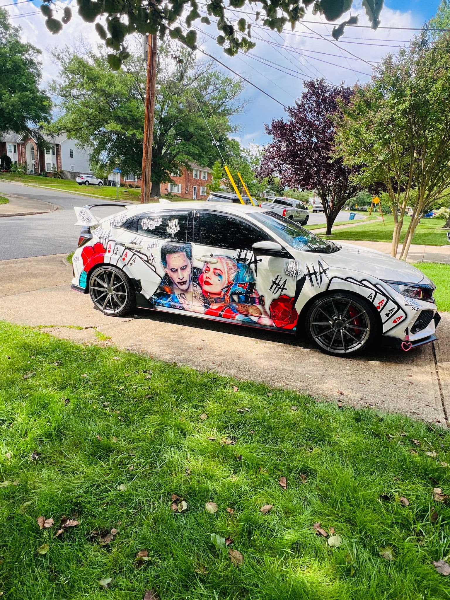 Auto Anime Design: Stechen Sie mit einer kreativen Itasha-Folierung heraus!