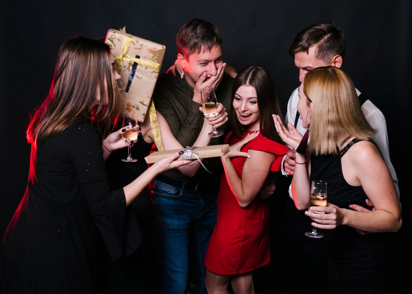 Die perfekte Junggesellenparty: Ein „letzter“ Abend mit den besten Freunden