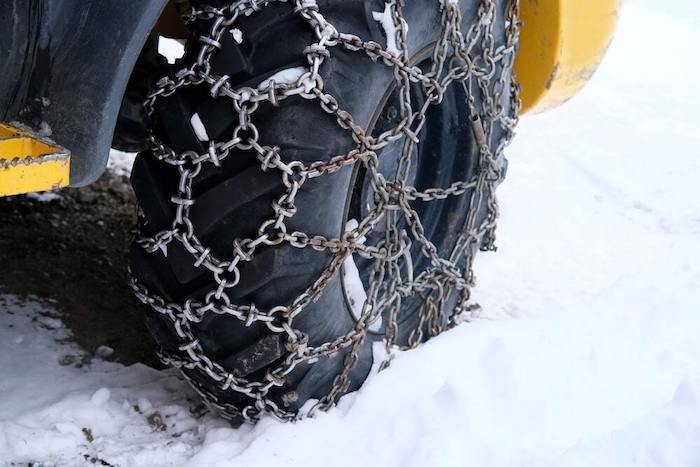 Schneeketten kaufen für Kleinwagen: Sicher durch den Winter