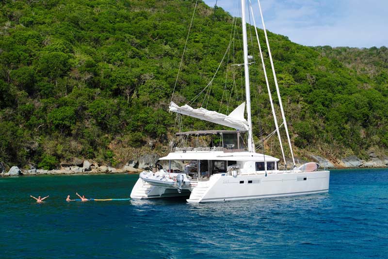Boot Mieten: Ein schwimmendes Zuhause mit grenzenloser Aussicht